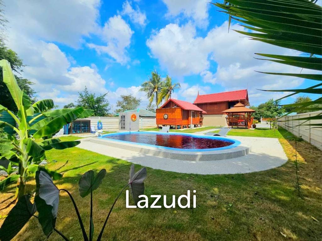 รูป Stunning Thai Wooden Villa with Pool in Pranburi - รูปที่ 40/42