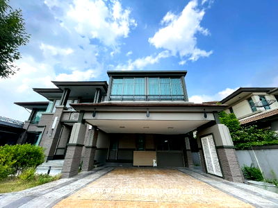 เช่าบ้านเดี่ยว ม.สยาม : 💥ให้เช่าบ้านหรู หลังใหญ่โต โครงการนาราสิริ ปิ่นเกล้า - สาย 1 พื้นที่ใช้สอย 432 ตร.ว จัดเต็มด้วยห้องมากกว่า 5 ห้อง สนใจ 087-556-4977 อ้น☎