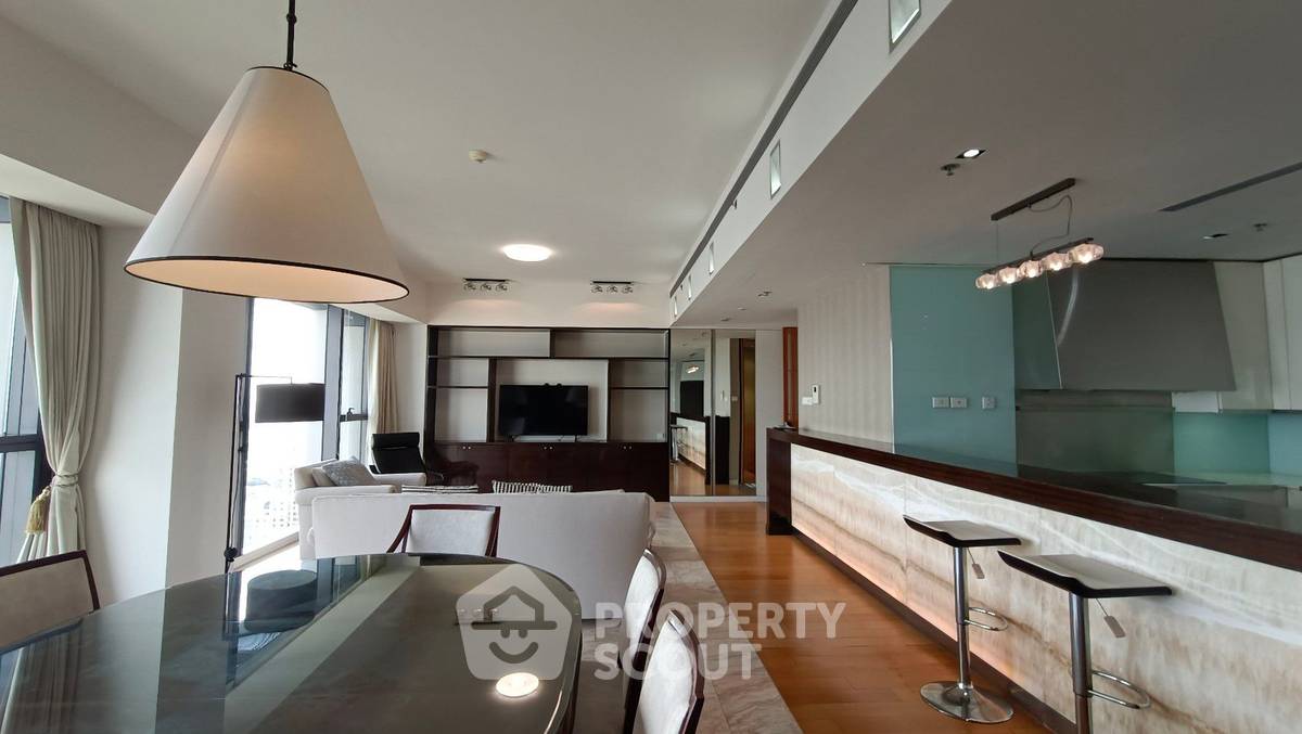 รูป คอนโด 3-ห้องนอน ที่ เดอะ เม็ท สาทร ใกล้ BTS ช่องนนทรี (ID 2638750) - รูปที่ 1/8