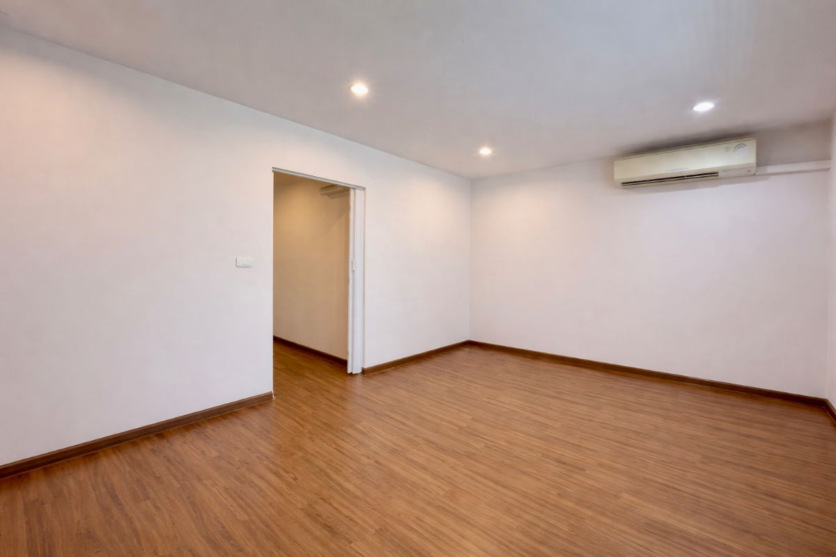 รูป ขายทาวน์โฮม 3 ชั้น Villette City พัฒนาการ | บ้านหันทิศใต้ รับลมดี | ทำเลศักยภาพ ใกล้เมือง เดินทางสะดวก - รูปที่ 13/29