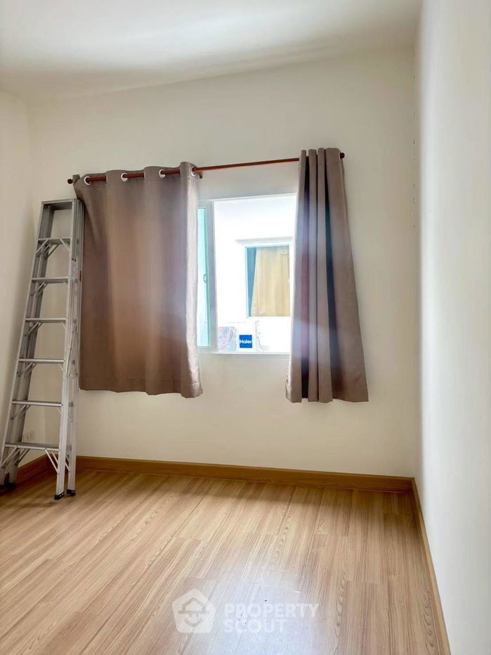 รูป ทาวน์เฮ้าส์ 4-ห้องนอน ที่ คิว ดิสทริค กัสโต้ กิ่งแก้ว-สุวรรณภูมิ ใกล้ ท่าอากาศยานสุวรรณภูมิ (ID 2684962) - รูปที่ 36/46