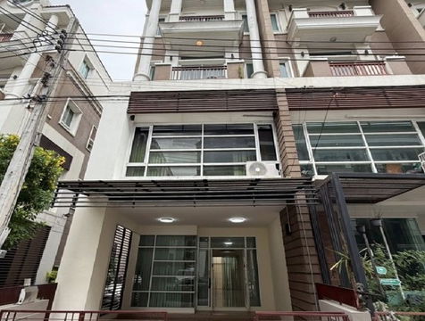 ให้เช่าทาวน์โฮม / โฮมออฟฟิศ 4 ชั้น โครงการ พรีเมี่ยมเพลส นวมินทร์-สุขาภิบาล 1 ใกล้ ซอยนวมินทร์ 89 /แอร์ 7 เครื่อง / เหมาะเป็น Home Office จดบริษัทได้