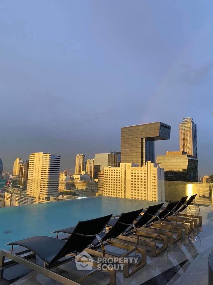 picture 2-BR Condo at KnightsBridge Space Rama 9 near MRT Phra Ram 9 (ID 2629896) - 12/13