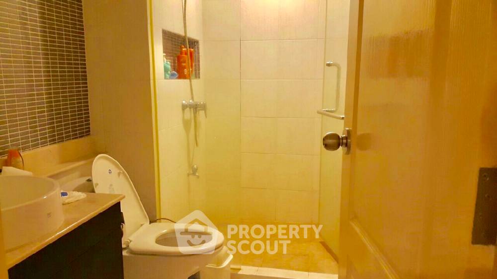 รูป คอนโด 1-ห้องนอน ที่ เดอะ นิช สุขุมวิท 49 ใกล้ MRT เพชรบุรี (ID 680686) - รูปที่ 4/5