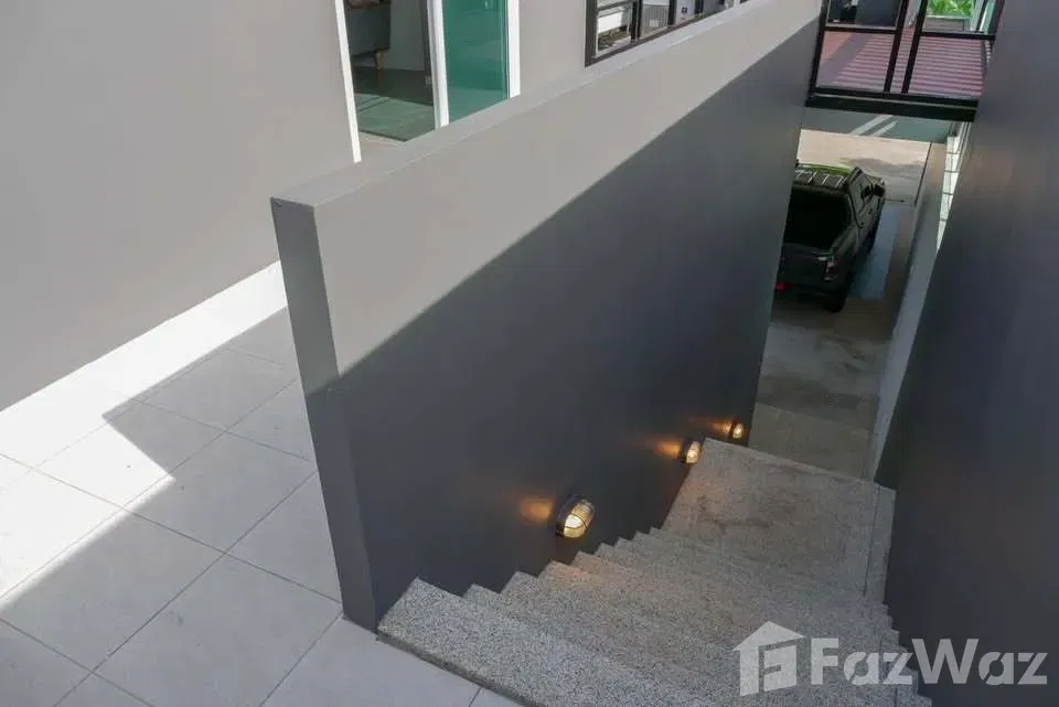 รูป วิลล่าให้เช่า 5 ห้องนอน ใน ราไวย์, ภูเก็ต 6067908 - รูปที่ 16/23