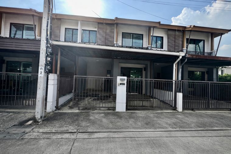 3-bed townhouse for sale, 100 sqm, 18 sq wah, Pruksa Ville 73 Pattanakarn