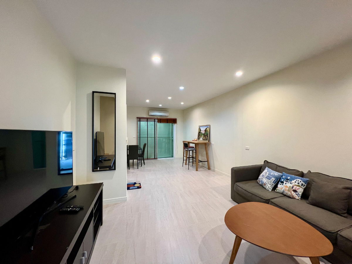 รูป ให้เช่า ทาวน์โฮม 3 ชั้น Villette City พัฒนาการ 38 | บ้านแต่งสวย เฟอร์ครบ พร้อมเข้าอยู่ | ทำเลเดินทางสะดวก - รูปที่ 9/35