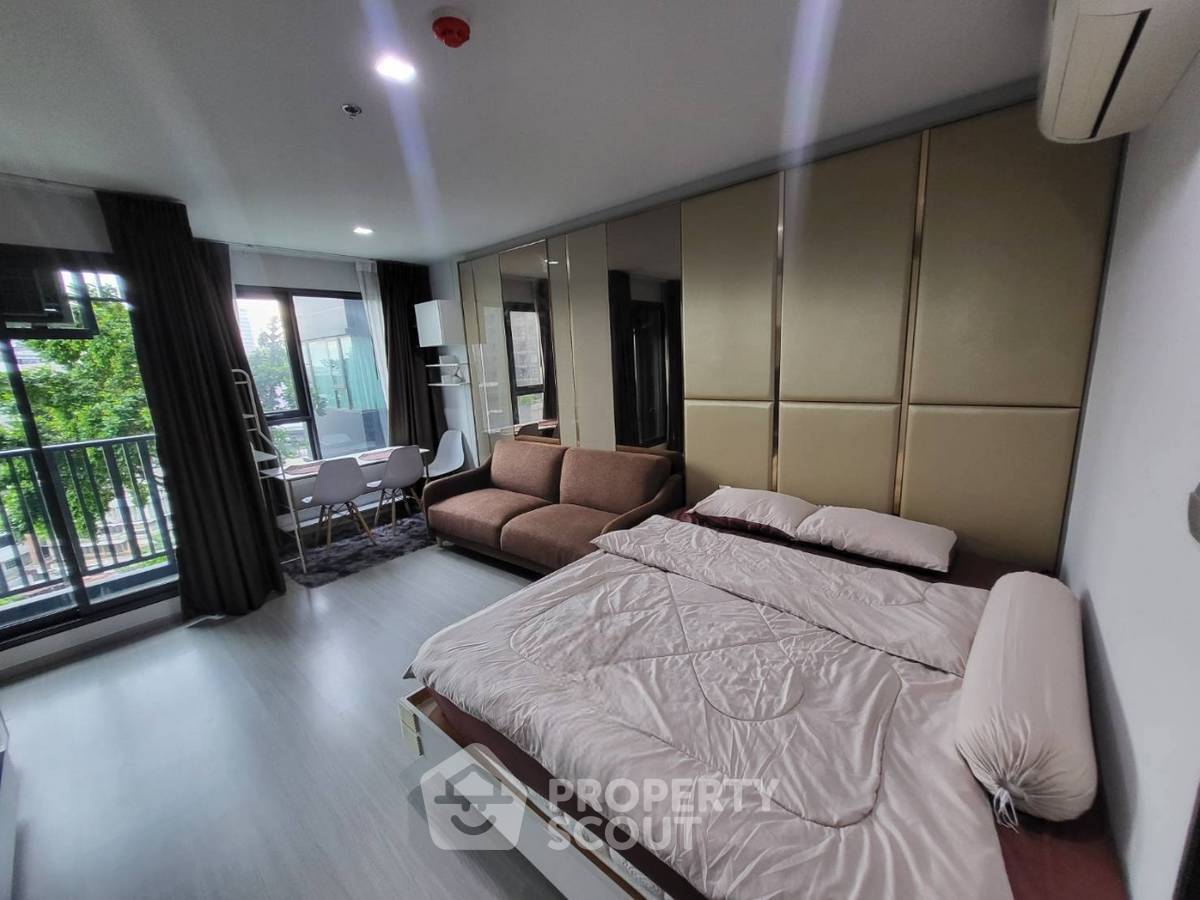 รูป คอนโด 1-ห้องนอน ที่ ไลฟ์ ลาดพร้าว ใกล้ BTS ห้าแยกลาดพร้าว (ID 2677576) - รูปที่ 1/3