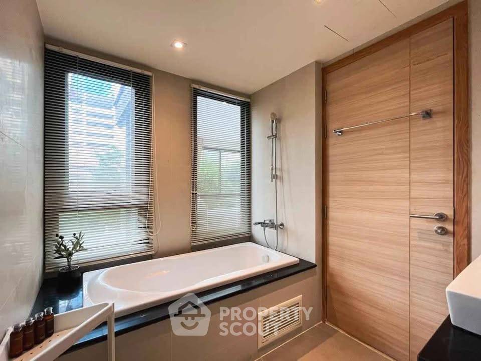 รูป คอนโด 2-ห้องนอน ที่ โซซิโอ เรฟเฟอเรนซ์ 61 คอนโดมิเนียม ใกล้ BTS ทองหล่อ (ID 2682871) - รูปที่ 7/7
