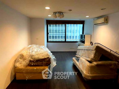 Condos for sale : 1-BR Condo at Asoke Tower near MRT Phetchaburi (ID 2683377)
