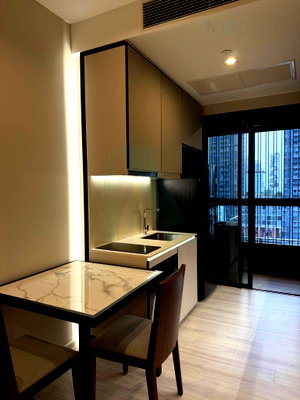 Condos for rent : 🔺 For Rent Condo THE ROOM PHAYATHAI Building 1, Floor 17,1 bed room, Room size 39 sqm
