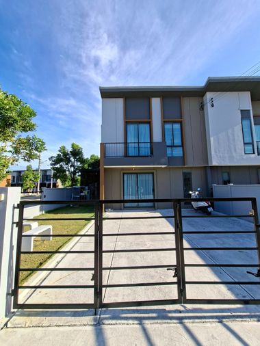 ND0208  บ้านให้เช่า โครงการ Pleno Town Petchkasem 81 แปลงมุม