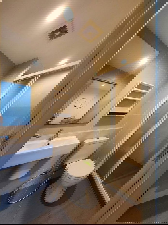 รูป ขายด่วน! The Base พระราม 9-รามคำแหง ชั้น 20 วิวเมืองโล่ง ทิศตะวันออก ห้องสวยสภาพดี - รูปที่ 8/8