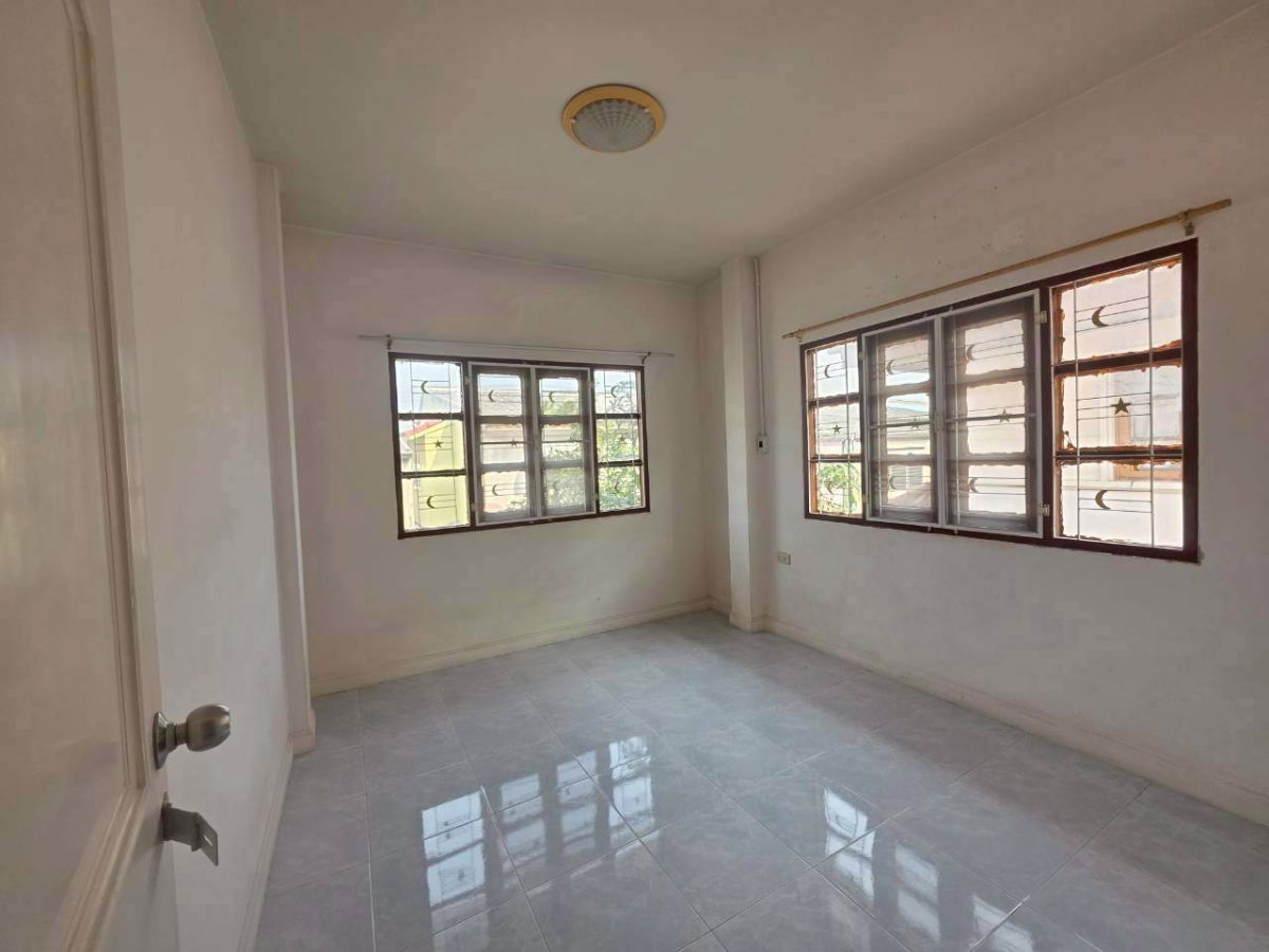 รูป ​🔥 ด่วน ! ให้เช่าบ้านเดี่ยวย่านหทัยราษฎร์–มีนบุรีราคาถูก ​🔥 - รูปที่ 12/17