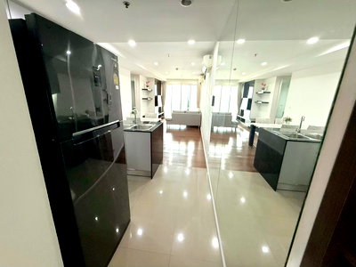คอนโดให้เช่า : ให้เช่าคอนโด 15 Sukhumvit Residences คอนโดแต่งครบพร้อมเข้าอยู่ใกล้รถไฟฟ้าBTSนานาและอโศกเดินทางสะดวก!!