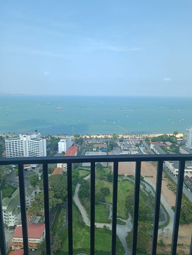 เซ็นทริคซี 3ห้องนอน 2ห้องน้ำ ขั้นสูง วิวทะเล ทาวเวอร์ A ให้เช่า