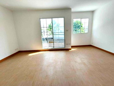 ทาวน์โฮม ถนนสายไหม : ขายทาวน์เฮ้าส์/ทาวน์โฮม  พลีโน่ พหลโยธิน - สายไหม รีโนเวทใหม่ สายไหม เขต สายไหม กรุงเทพ CX-114526 ✅ ทักไลน์ @connexproperty ตอบทันที ทีมงานมืออาชีพ ✅