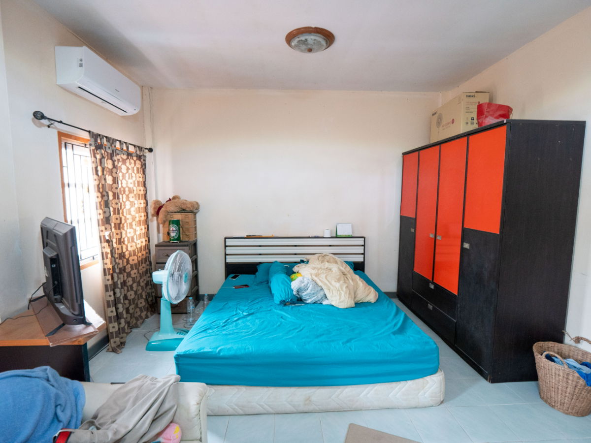 รูป #ขายทาว์นเฮาส์ #เมืองระยอง 26 ตรว. 3 นอน 2 น้ำ 2 จอด #ขายถูก 1.89 ล้าน สภาพพร้อมอยู่ ที่ตั้งตำบลทับมา ใกล้ถนนสุขุมวิท ติดถนนนครระยอง3 - รูปที่ 37/48