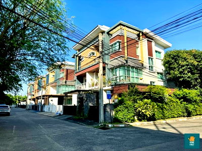 บ้านเดี่ยว ถนนประชาชื่น : Home Office 3 ชั้น 50 ตร.วา4นอน 2น้ำ 12.5 ล้าน