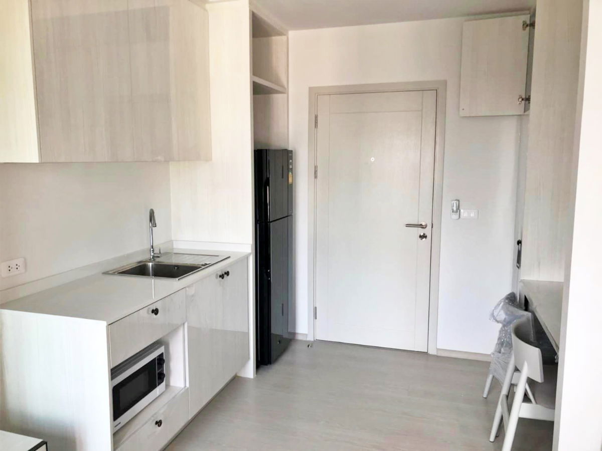 รูป ห้องจริง❤️เอเจ้นท์ ❤️นัดดูห้องแอดไลน์นะคะ❤️ Chapter One Shine Bangpo - รูปที่ 9/10