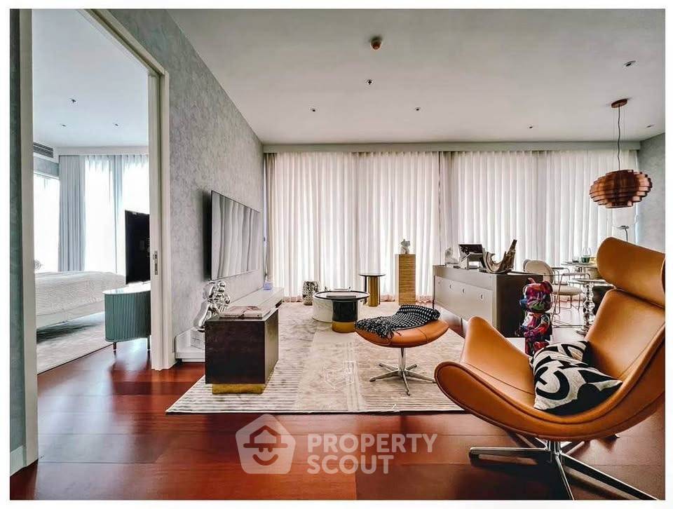 รูป คอนโด 3-ห้องนอน ที่ คุณ บาย ยู ใกล้ BTS ทองหล่อ (ID 2433520) - รูปที่ 1/8