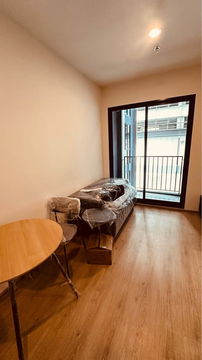 นิว ดิสทริค อาร์ 9 1B1B ชั้น 3 ขนาด 26.50 ตร.ม. เช่า 17,500 บาท/เดือน Ready to move in