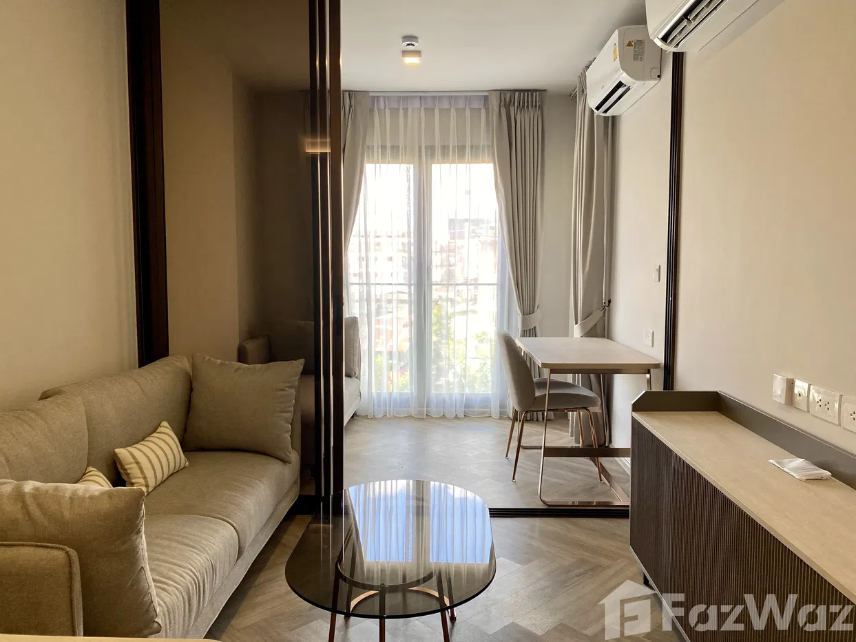 picture Exclusive canal view 1 bedroom plus unit. 983054 - 9/12