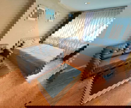 Condo for rent, Lumpini Ville Ramkhamhaeng 44, call 0999983897.