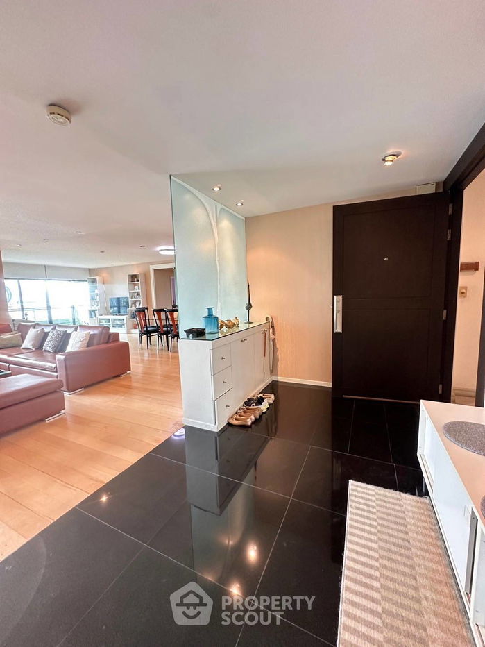 รูป คอนโด 3-ห้องนอน ที่ สาธร การ์เด้นส์ ใกล้ MRT สีลม (ID 2648601) - รูปที่ 15/19