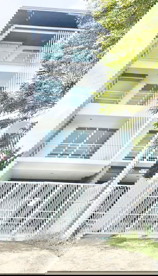 รูป ให้เช่าโฮมออฟฟิศ อยู่ในซอยติวานนท์ 25 (ห่างจากปากซอย 100 เมตร) ติดรถไฟฟ้าสายสีชมพู (สถานีสนามบินน้ำ) - รูปที่ 1/8