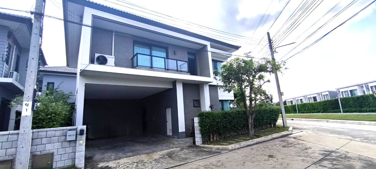 Single house for sale, Centro Ratchaphruek Suan Phak, corner unit.