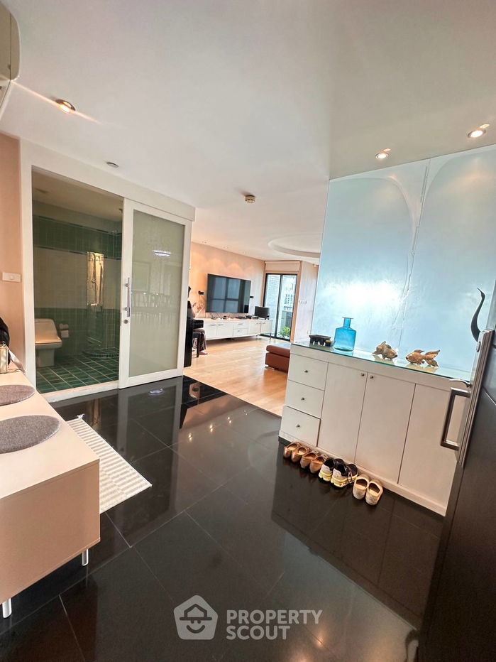 รูป คอนโด 3-ห้องนอน ที่ สาธร การ์เด้นส์ ใกล้ MRT สีลม (ID 2648601) - รูปที่ 16/19