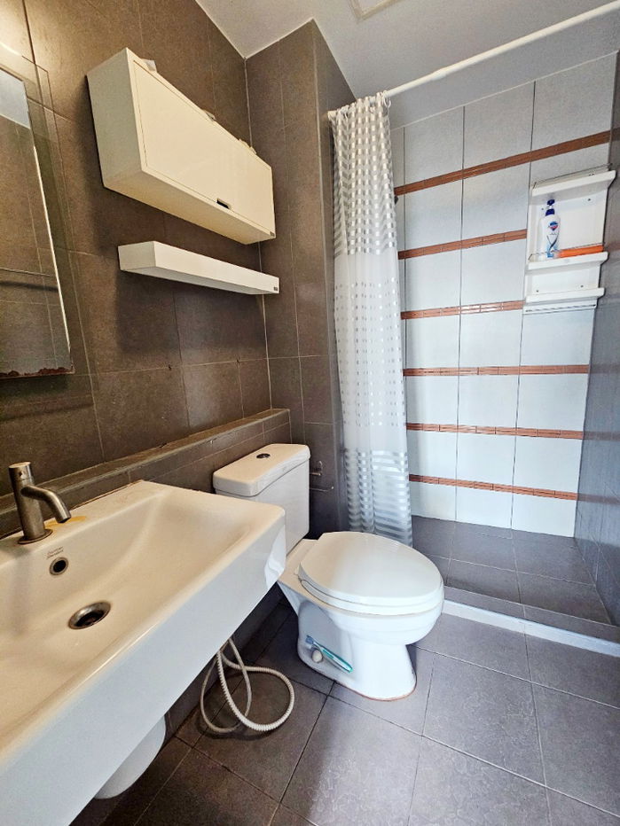 picture For Sale: Dcondo Campus Resort Rangsit (Phase 1) 7th floor Size 30 sq.m. Best price - 9/10