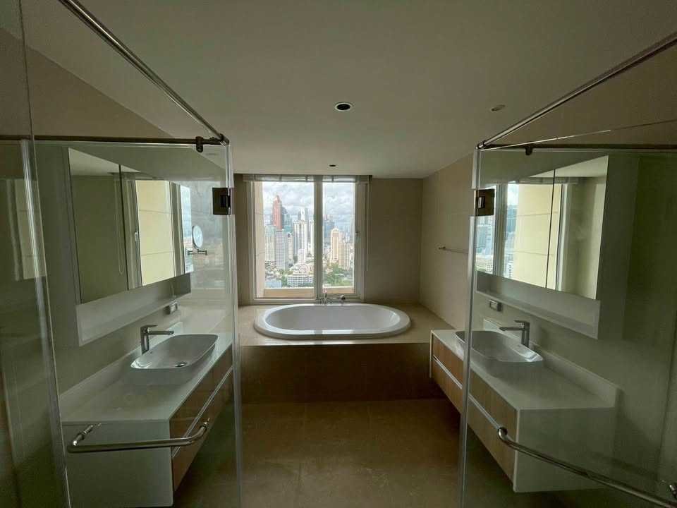 รูป LTH14561 – Condo for Rent | The Empire Place | 183 sqm | 3 Beds 4 Baths | Near BTS Chong Nonsi | 110K/Month | คอนโดให้เช่า ดิ เอ็มไพร์ เพลส - รูปที่ 5/10