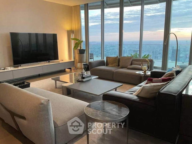 Condos for rent : 4-BR Condo at Magnolias Ratchadamri Boulevard near BTS Ratchadamri (ID 2675376)