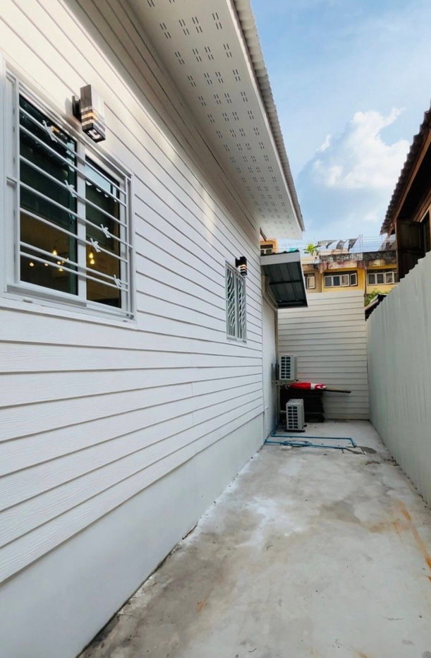 picture LTH14579 – House for Sale | Sathorn Soi 17 | 38 sq.w. 152 sqm | 1 Bed 1 Bath | Near BTS Surasak | 27 MB (FROM 30 MB)| บ้านขาย สาทร ซอย 17 - 7/9
