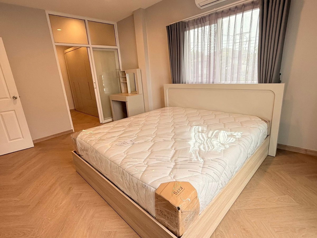 รูป ให้เช่าบ้านเดี่ยว คาซ่าวิลล์ รามอินทรา–หทัยราษฎร์ หลังมุม  รีโนเวทใหม่ทั้งหลัง  ที่ดิน 113 ตร.วา | พื้นที่ใช้สอย 250 ตร.ม. | 4 ห้องนอน / 3 ห้องน้ำ - รูปที่ 4/20