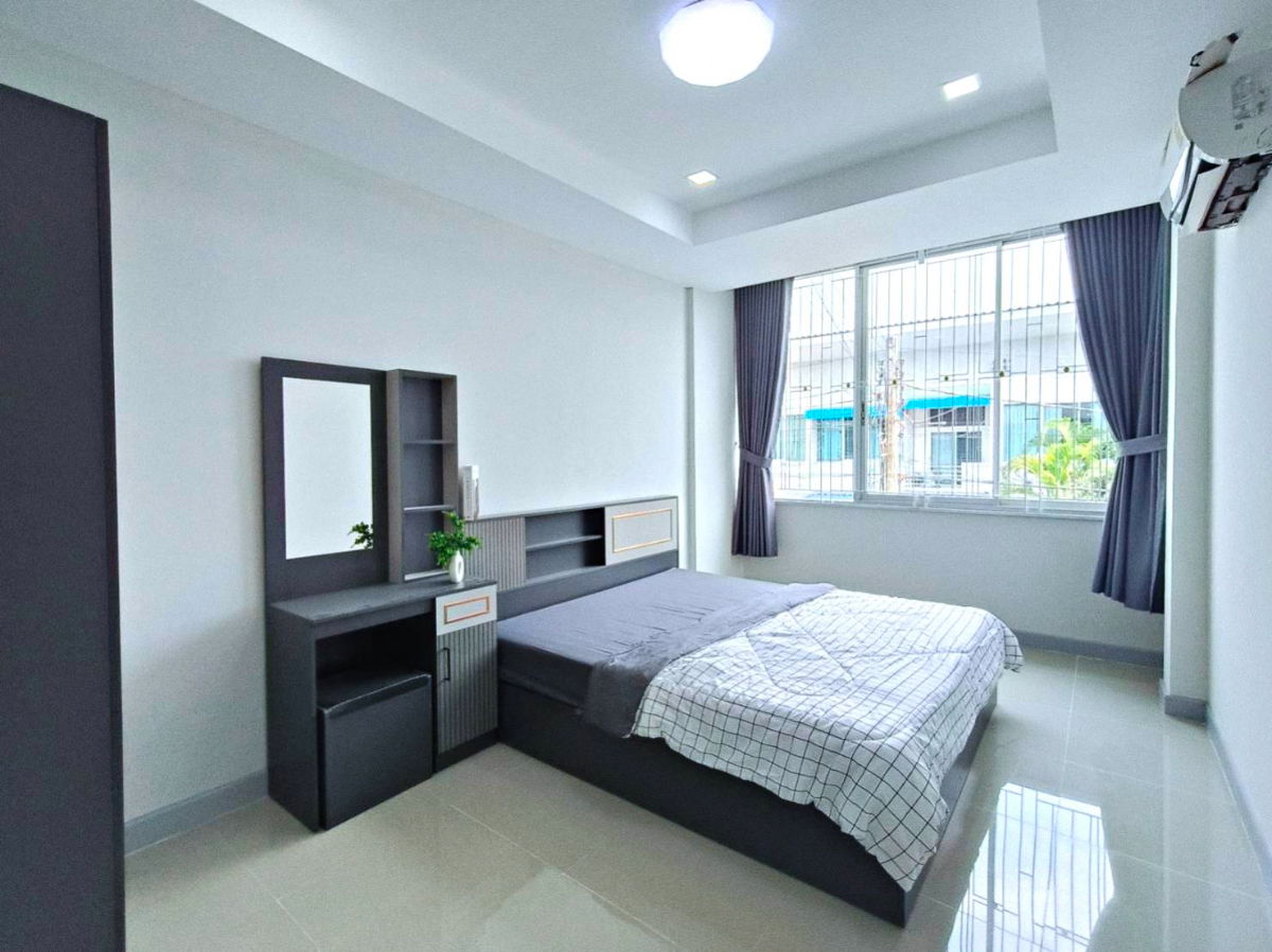 รูป ทาวน์โฮม 2ชั้น รีโนเวทใหม่ หมู่บ้านราชพฤกษ์ สุวรรณภูมิ–ลาดกระบัง เฟส 2 ซอยฉลองกรุง 61 ใกล้สนามบินสุวรรณภูมิ ทำเลดี เฟอร์ครบ - รูปที่ 20/21