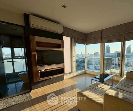 1-BR Condo at Rhythm Sathorn near BTS Saphan Taksin (ID 2618340)