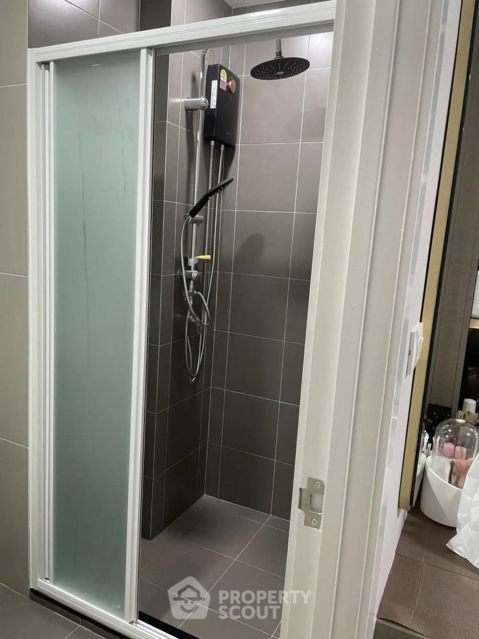 รูป คอนโด 2-ห้องนอน ที่ เอลลิโอ สาทร-วุฒากาศ ใกล้ BTS วุฒากาศ (ID 2685258) - รูปที่ 25/38