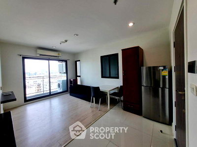 Condos for sale : 1-BR Condo at Thana Astoria Pinklao near MRT Bang Yi Khan (ID 2688223)