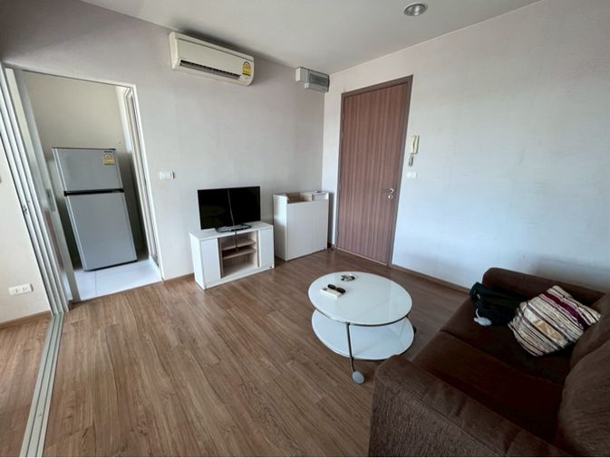 ให้เช่าคอนโดฟิวส์จันทน์ สาทร พร้อมเฟอร์นิเจอร์เครื่องใช้ไฟฟ้าครบชุด