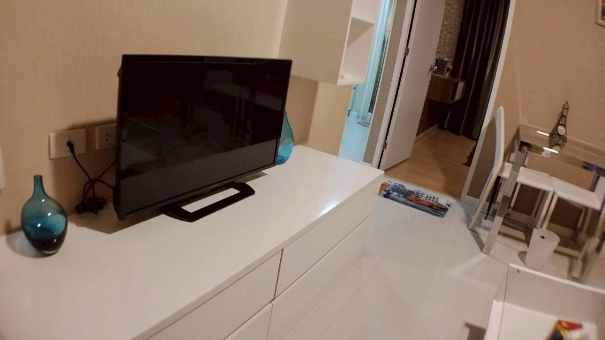 picture Please add me on Line only // 💞Sea Hill, Building A, 4th floor, South-facing window - 11/12