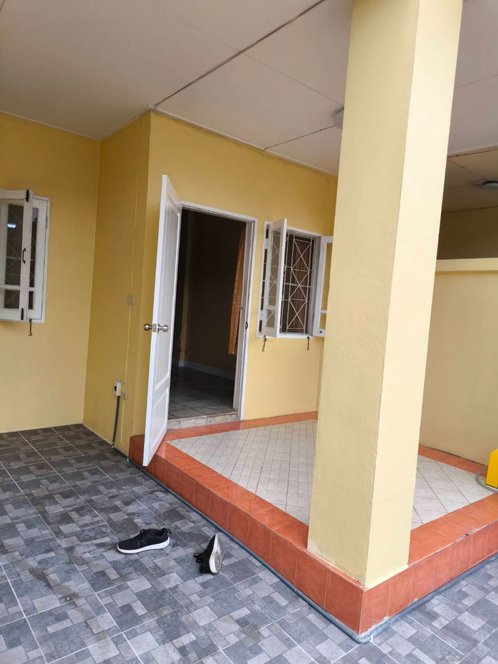 รูป ทาวน์เฮ้าส์ 2 ชั้น ย่านรังสิต  หมู่บ้านสถาพร คลอง 3 - รูปที่ 4/19