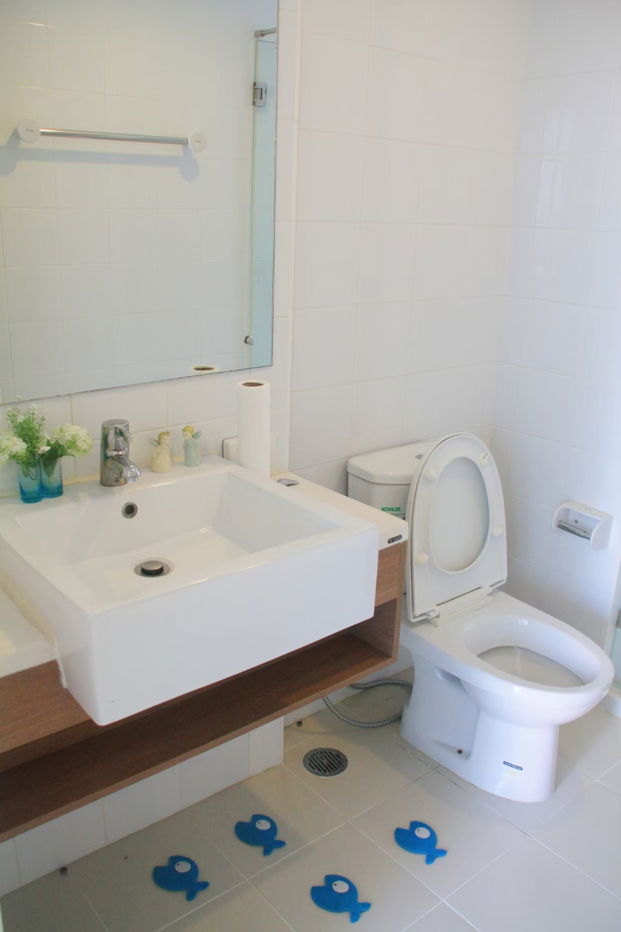 รูป ให้เช่า Max condominium ห้อง 2 นอน ใกล้ม.เกษตร แชร์รูมเมทได้ สนใจแอดไลน์ spoywink - รูปที่ 8/12