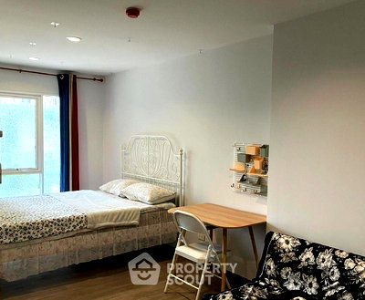 Condos for rent : 1-BR Condo at Regent Home Bangson 28 near MRT Bang Son (ID 2687576)