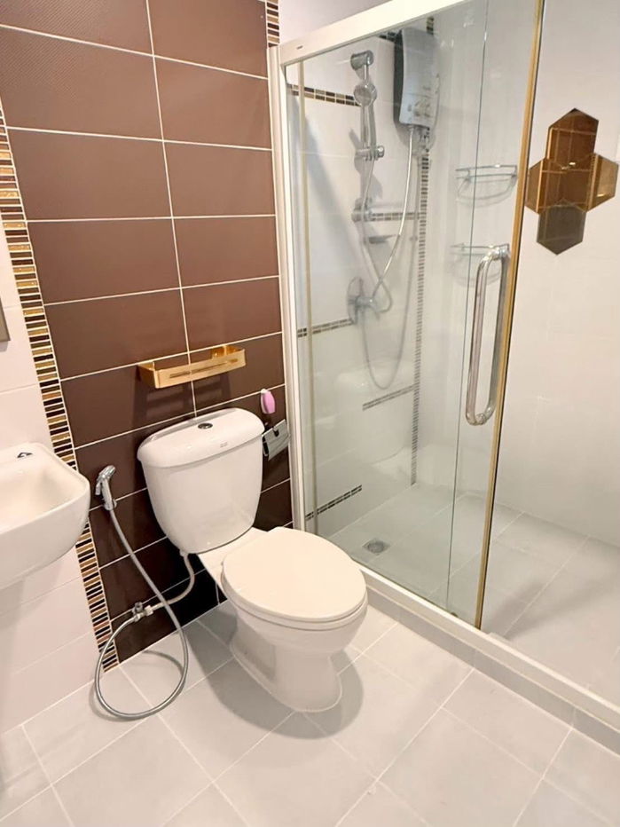 รูป ให้เช่าบ้านเดี่ยว คาซ่าวิลล์ รามอินทรา–หทัยราษฎร์ หลังมุม  รีโนเวทใหม่ทั้งหลัง  ที่ดิน 113 ตร.วา | พื้นที่ใช้สอย 250 ตร.ม. | 4 ห้องนอน / 3 ห้องน้ำ - รูปที่ 9/20