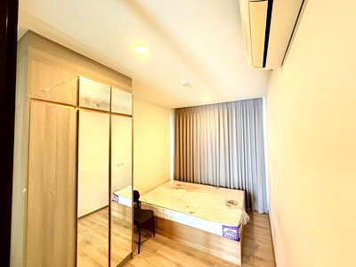 Condos for sale : For Sale Knightsbridge Collage Condo Sukhumvit107