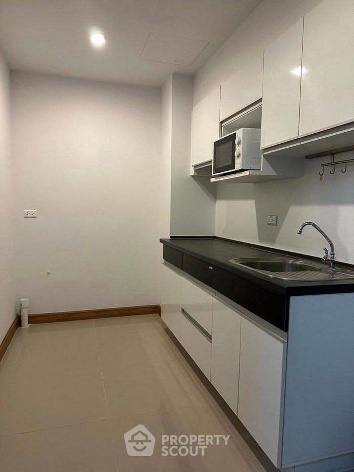 รูป คอนโด 1-ห้องนอน ที่ ศุภาลัย ริเวอร์ รีสอร์ท เจริญนคร ใน สำเหร่ (ID 560453) - รูปที่ 5/16