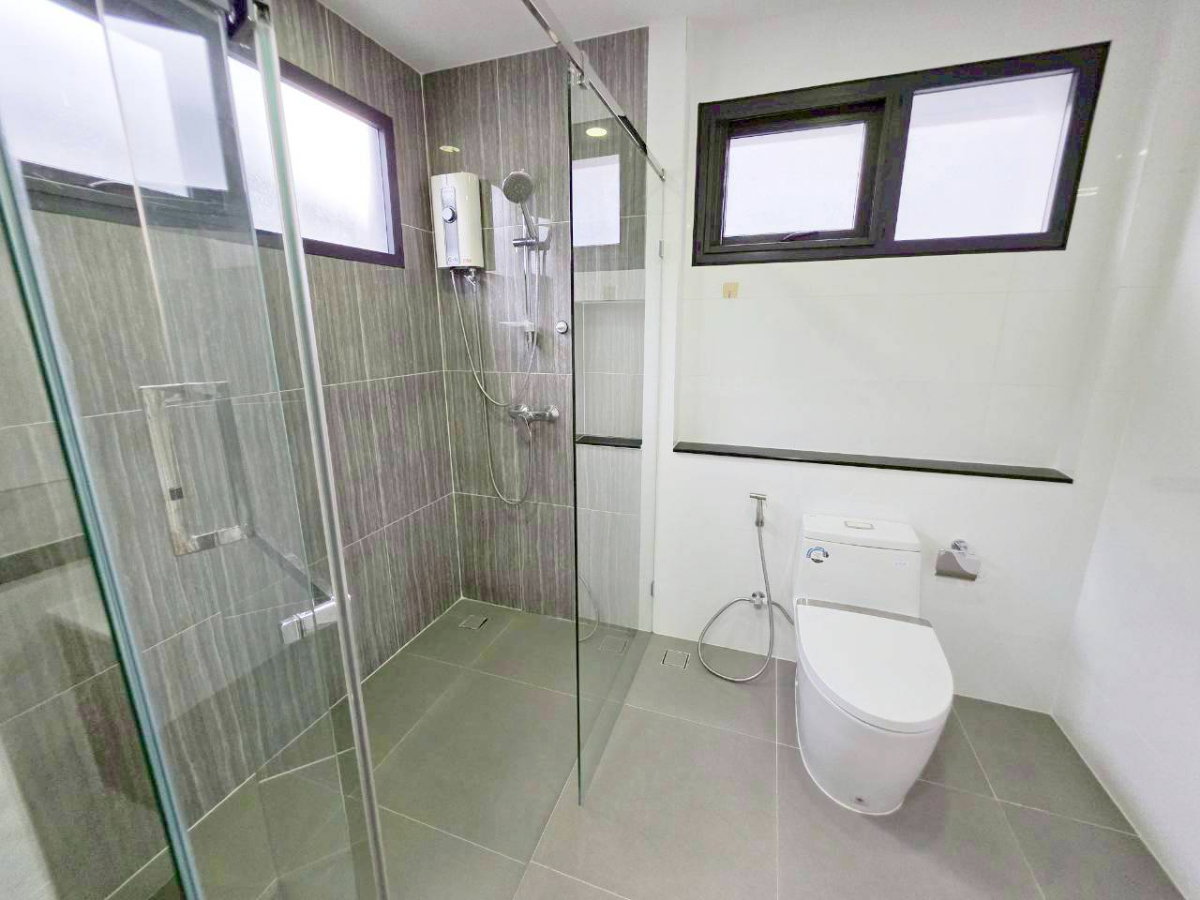 รูป ให้เช่าบ้านเดี่ยว 2ชั้น 4ห้องนอน 4ห้องน้ำ 1ห้องทำงาน The City Sathorn - Kallapaphruek (เดอะ ซิตี้ สาทร – กัลปพฤกษ์) - รูปที่ 12/24